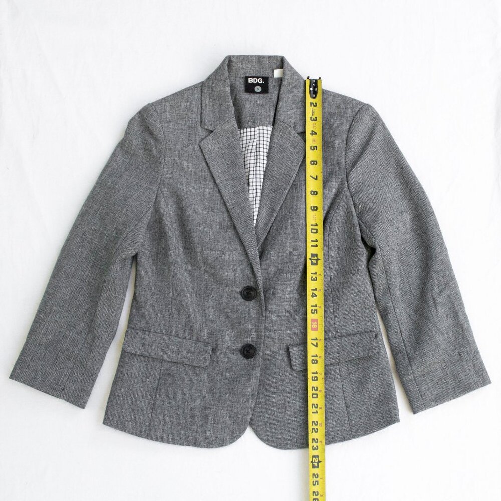 BDG Women's Blazer - Gray with Plaid Lining - Picture 4 of 5